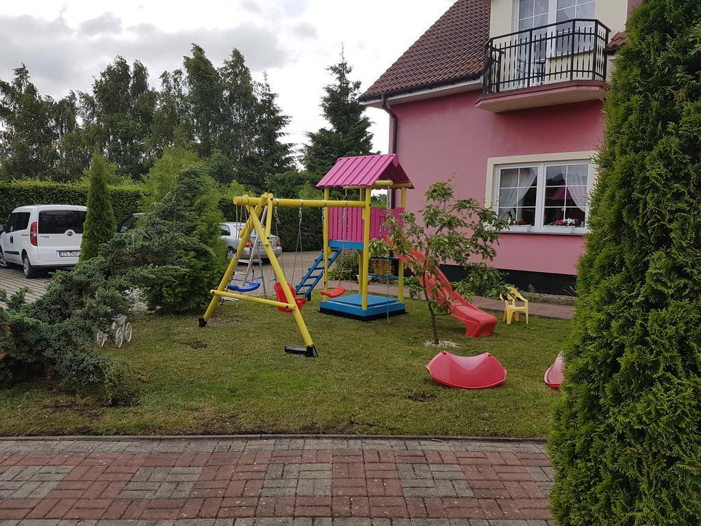 Hôtel Osrodek Wczasowy Marysia à Niechorze Extérieur photo