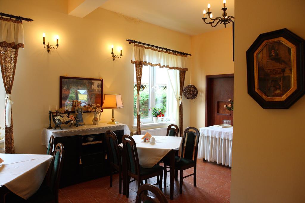 Hôtel Osrodek Wczasowy Marysia à Niechorze Extérieur photo