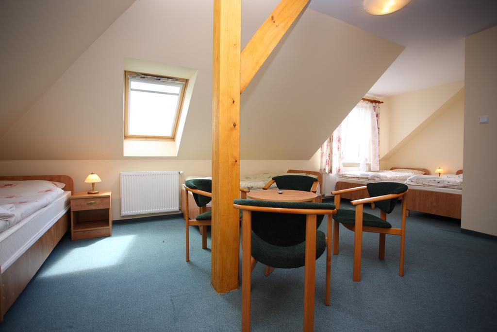Hôtel Osrodek Wczasowy Marysia à Niechorze Extérieur photo